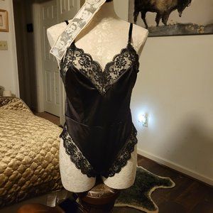 Vintage Maidenform Teddy